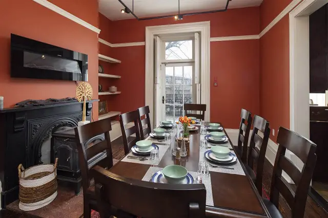 Elegant dining room in a Halifax vacation rental