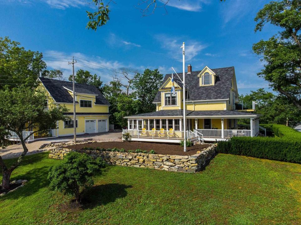 The Oaks Seaside Retreat, Chester Basin