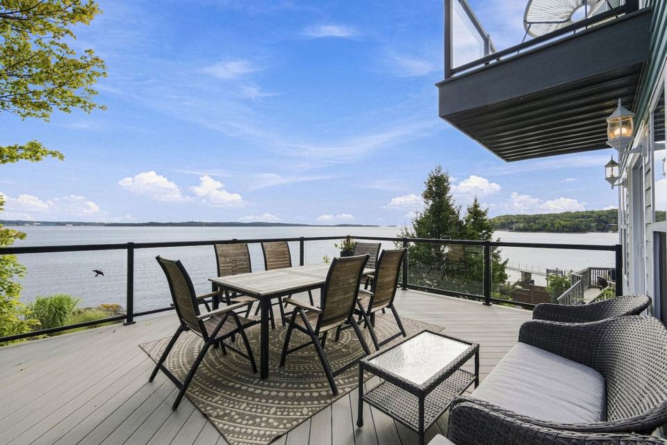 Ocean Breeze, Halifax